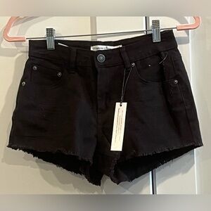NWT Highway Jeans Distressed Black Denim Shorts - Size 5 (Juniors)